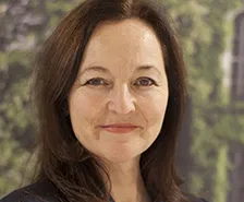 Headshot of Lisa Nicholas.