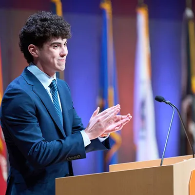 Thomas O’Brien at a podium.
